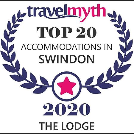 سويندون The Lodge المظهر الخارجي الصورة