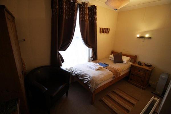 سويندون The Lodge المظهر الخارجي الصورة